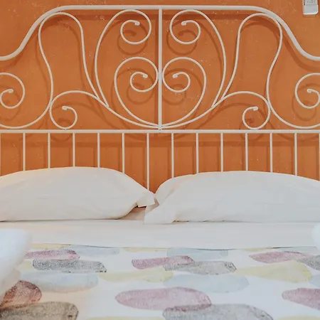 Color22 Apartament *