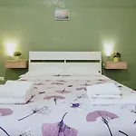 Color22 בארי